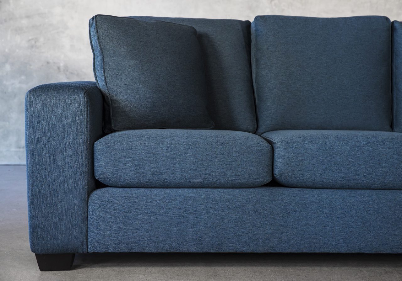 York Sectional, Close Up