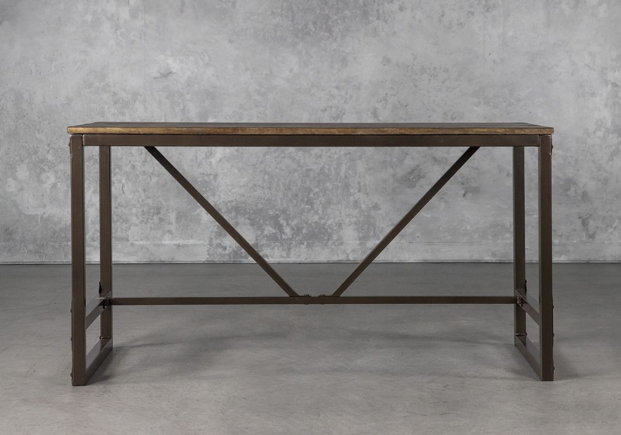 La Paz Desk, Front