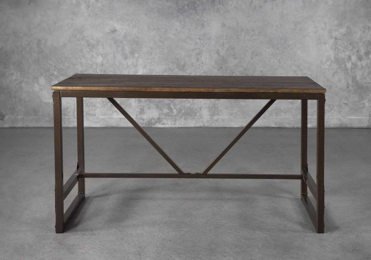 La Paz Desk, Front. Angle