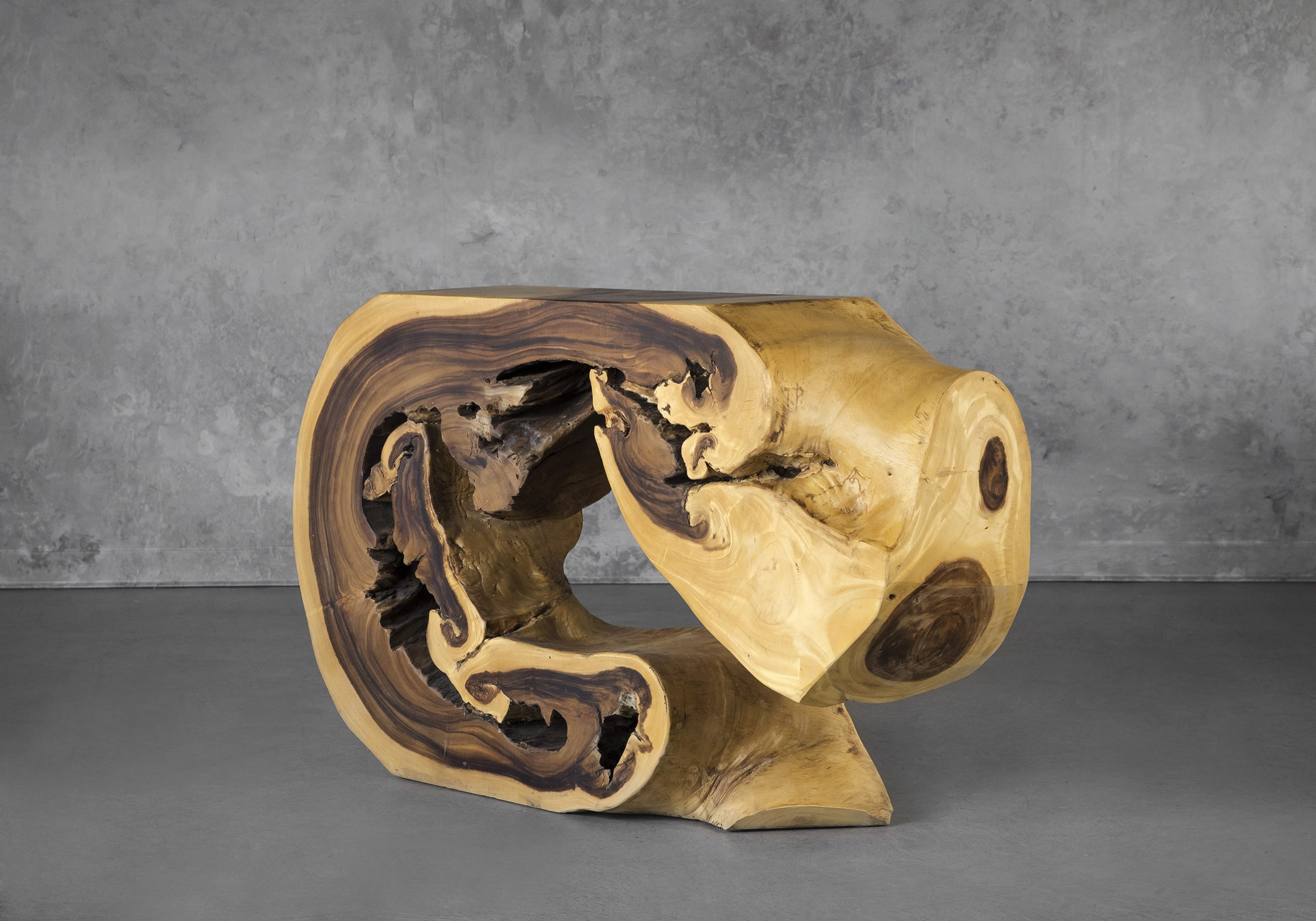 Live Edge Consule ii Angle