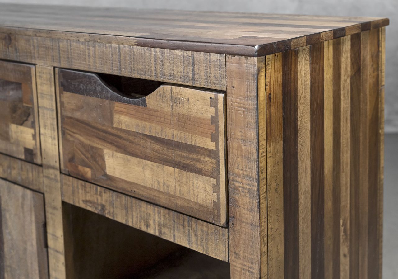 Maya TV Stand, Close Up