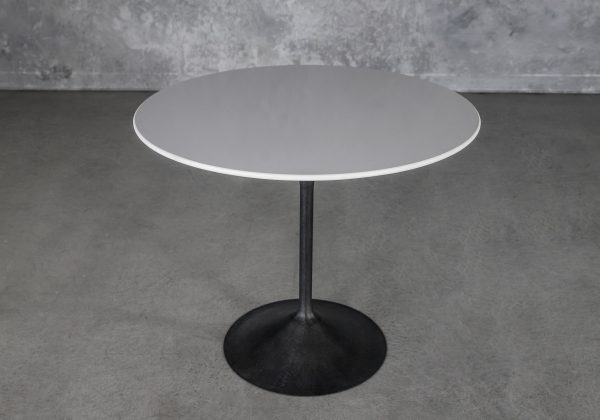 Oria Bistro Table, Angle Oria Bistro Table, Angle