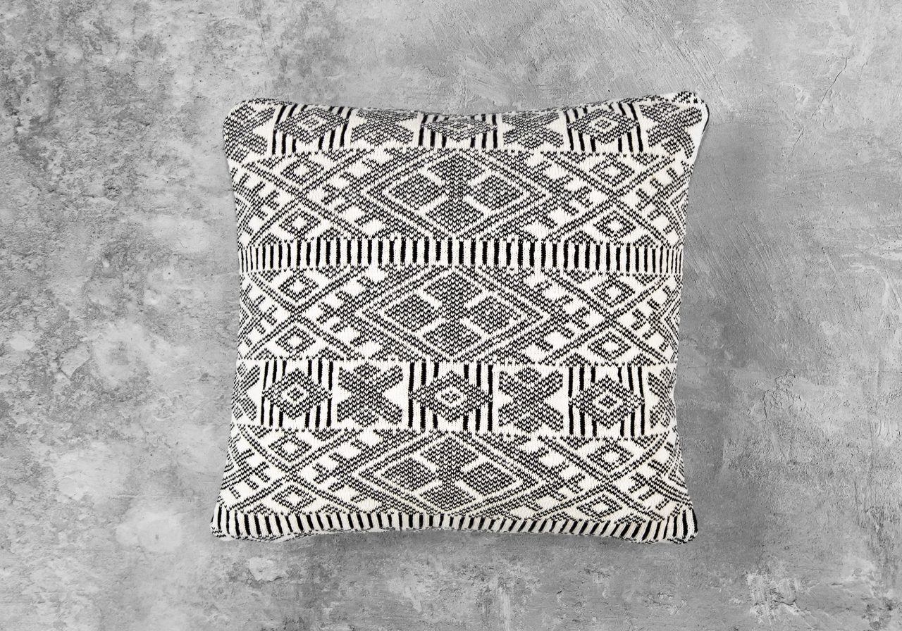 Bernard Nat Pillow 20 x 20, Top