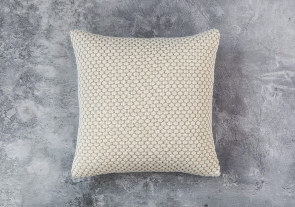 Dia Nat Toss Pillow 20 x 20, Top