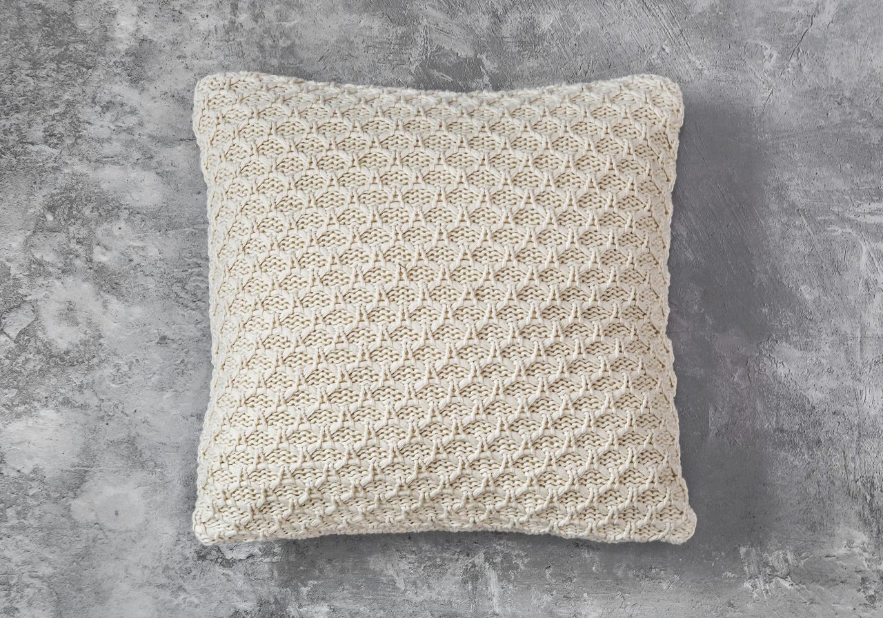 Enfield Nat Pillow 20 x 20, Top