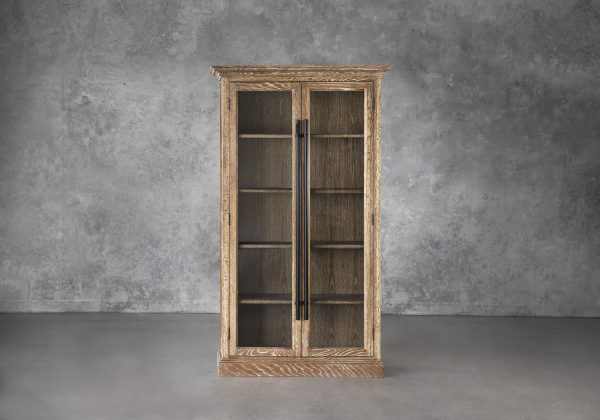 Wicklow Cabinet, Front