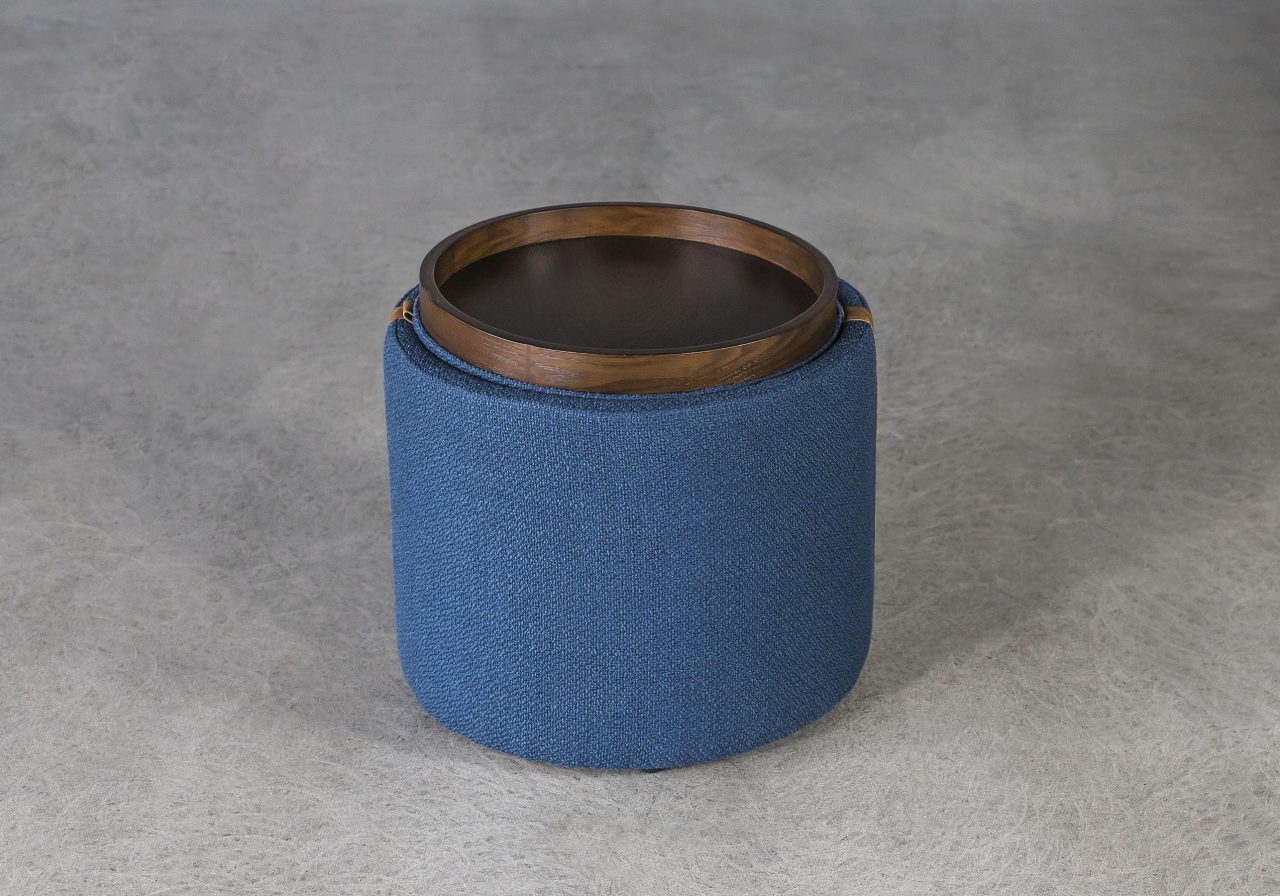 Harry Ottoman, Cadet, Angle, Tray