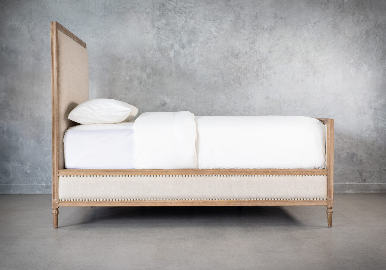 Easton Bed, Side