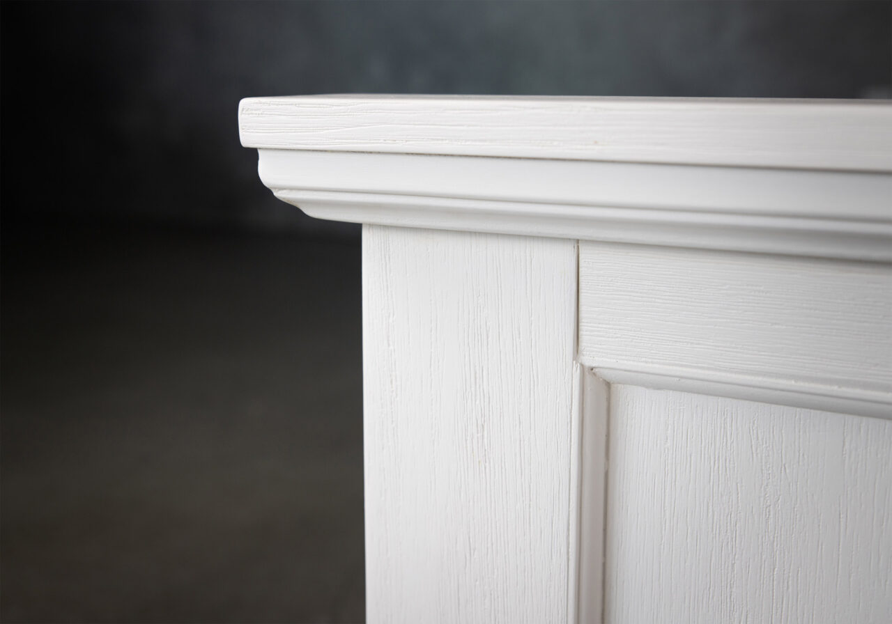 Lewis Bed, White, Close Up