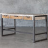 Mita Desk, Angle