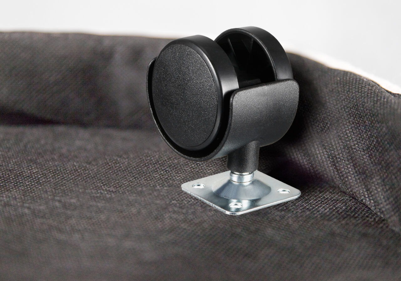 Darwin Chair Caster
