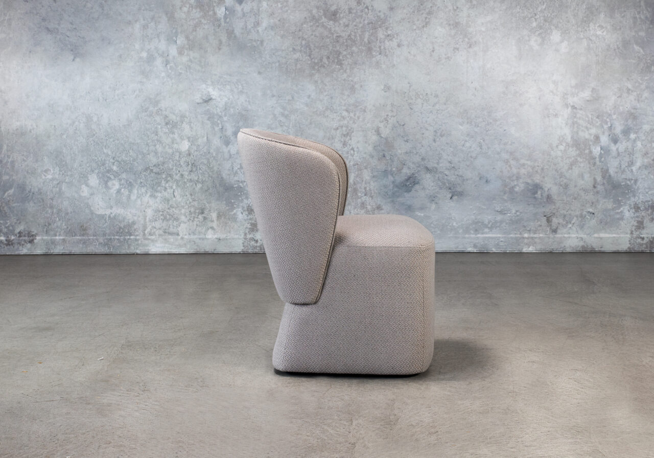 Darwin Chair in Graphite-A200, Side