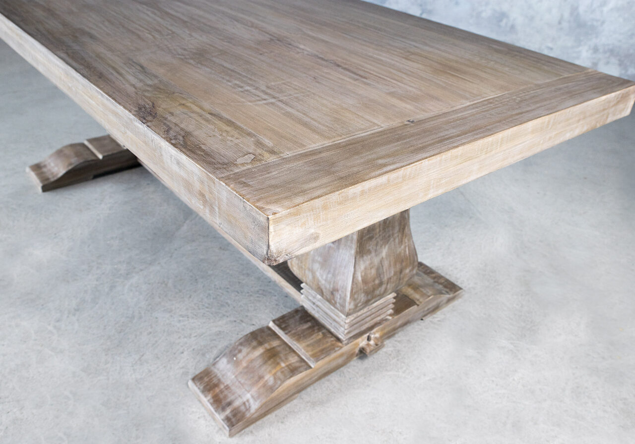 Theo Dining Table, Detail