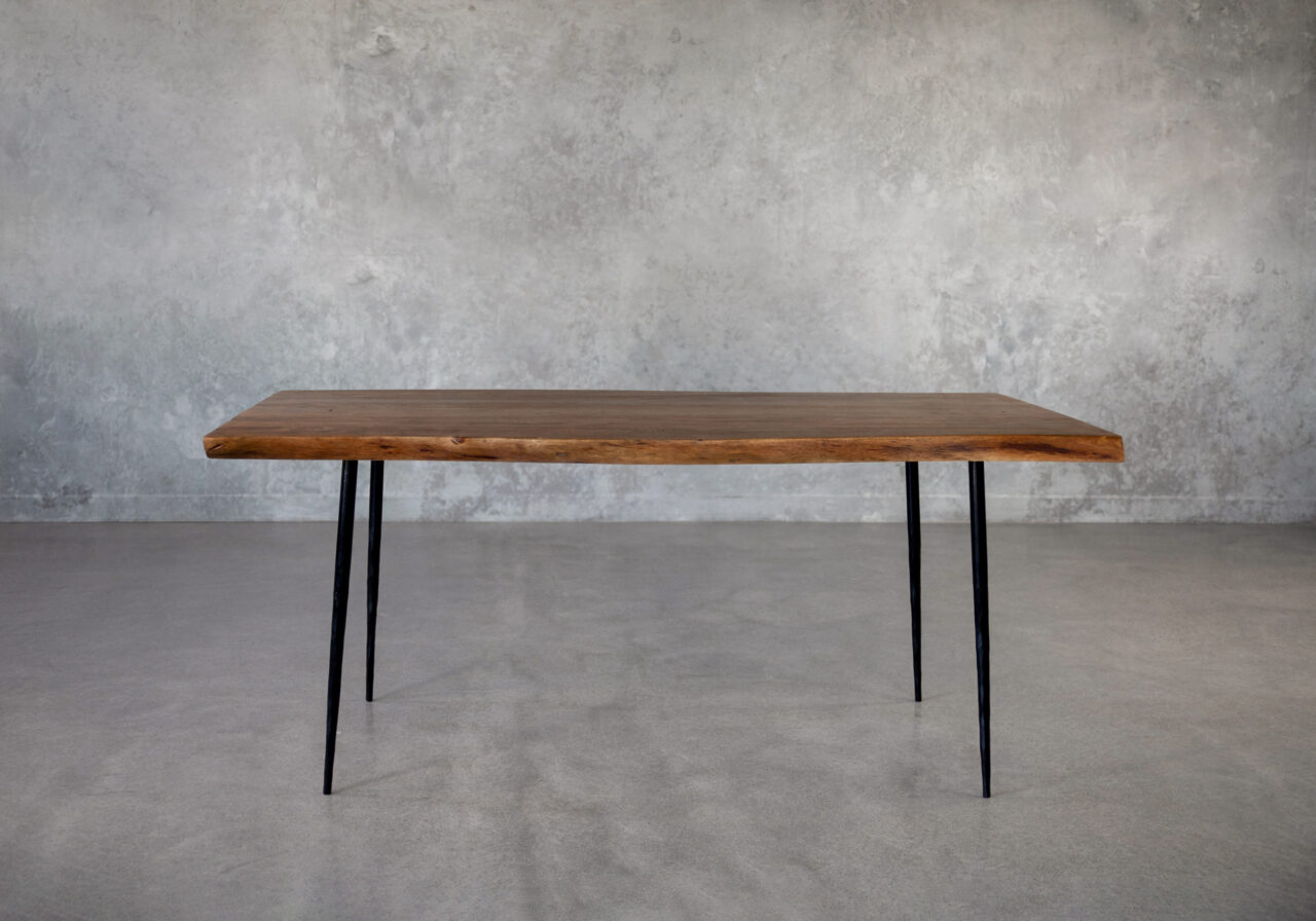 theo-dining-table-front