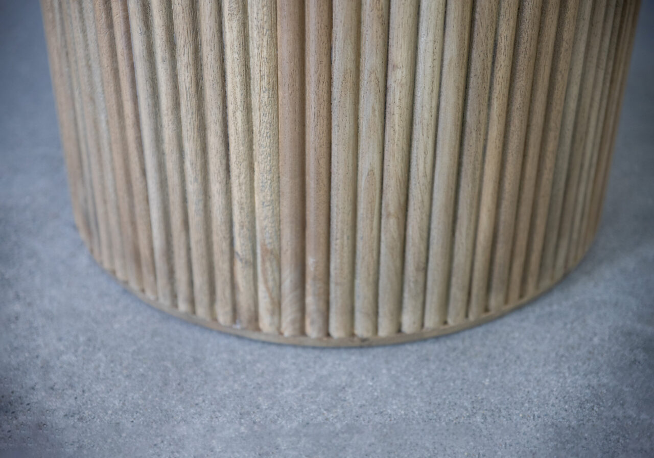 kabir-wood-round-dining-table-leg