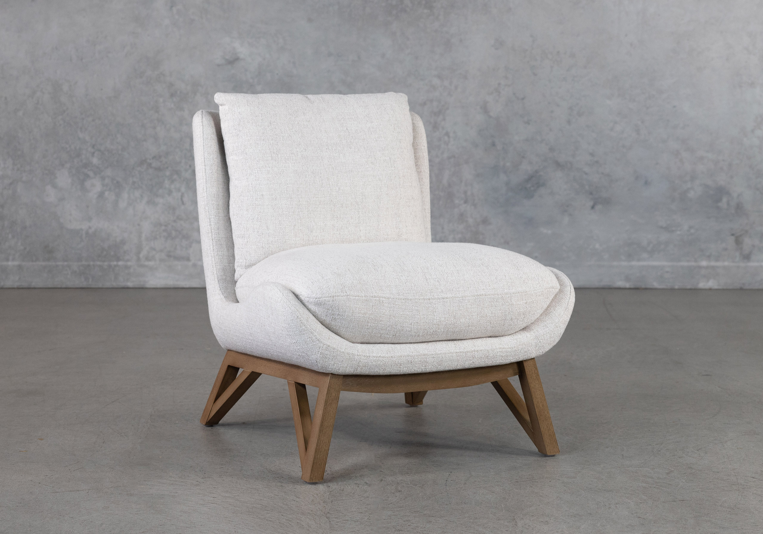 Oli Accent Chair A391 Wheat Angle