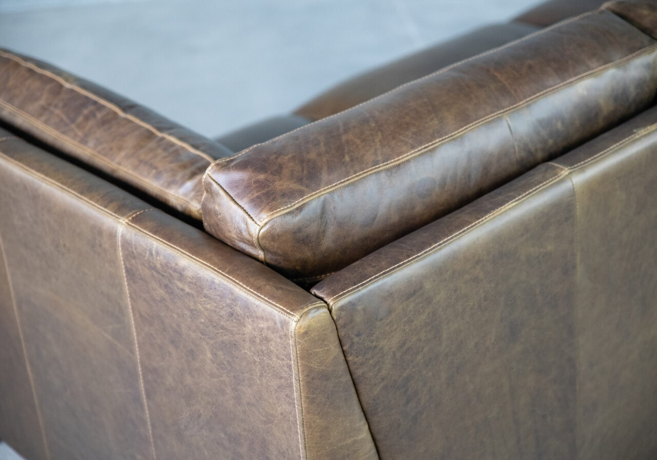 lorenzo-leather-sofa