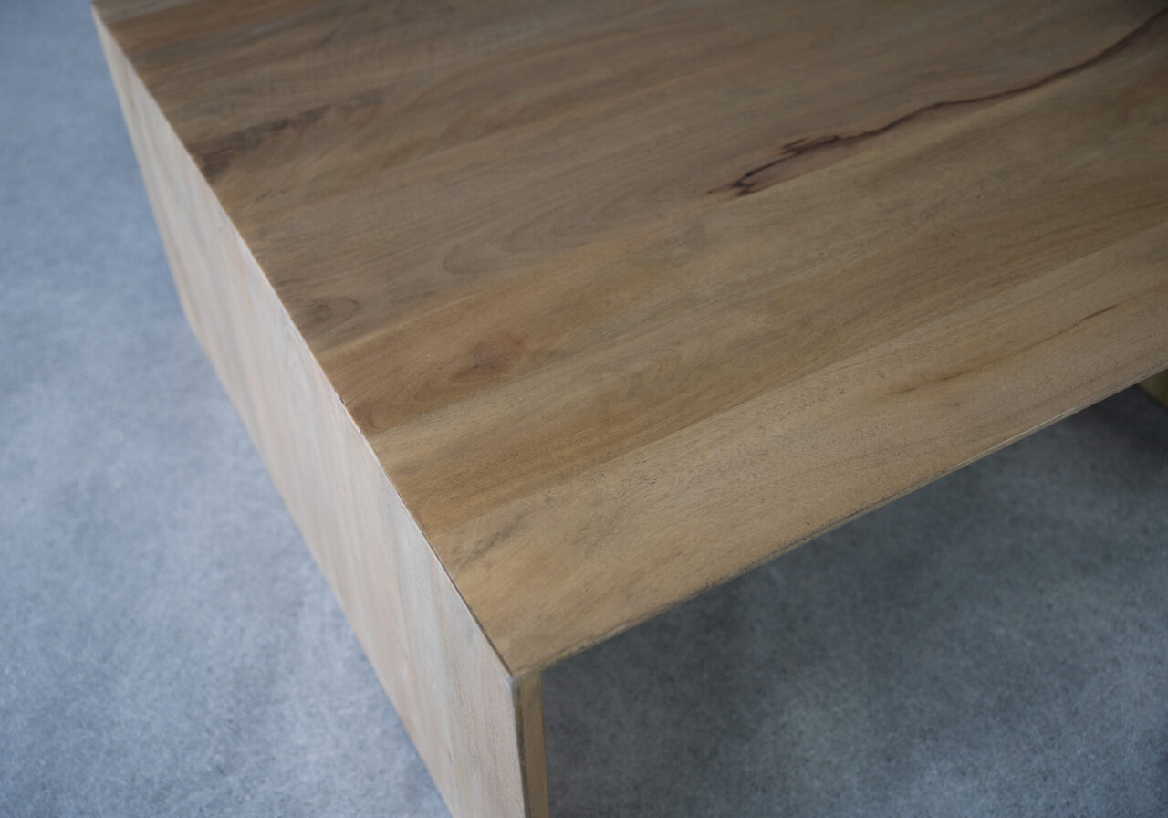 ramu-coffee-table-top