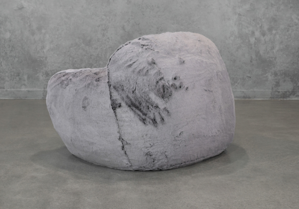 Teddy Chair in Grey Back