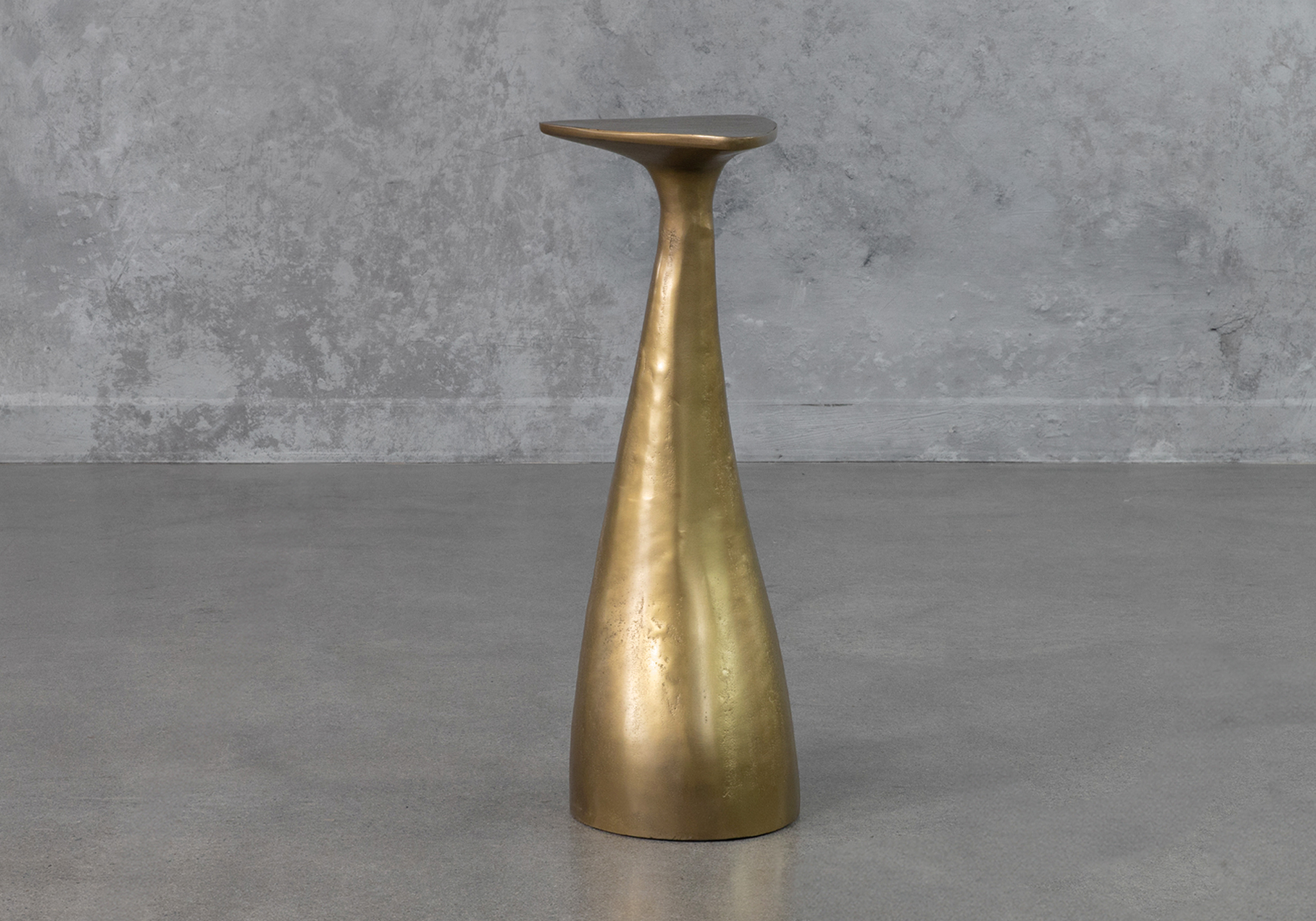Dario Sml. End Table Angle