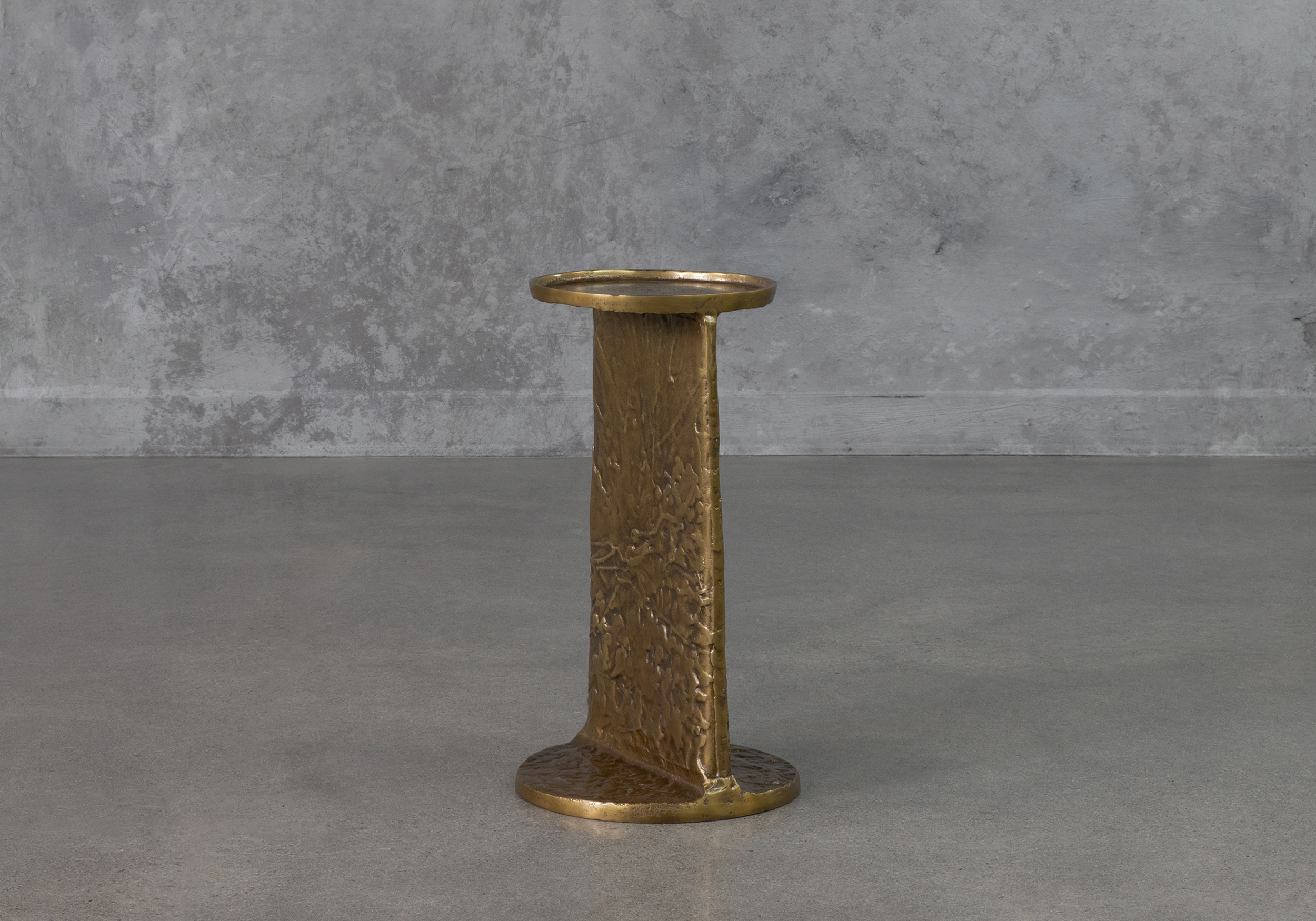 Laso End Table Angle