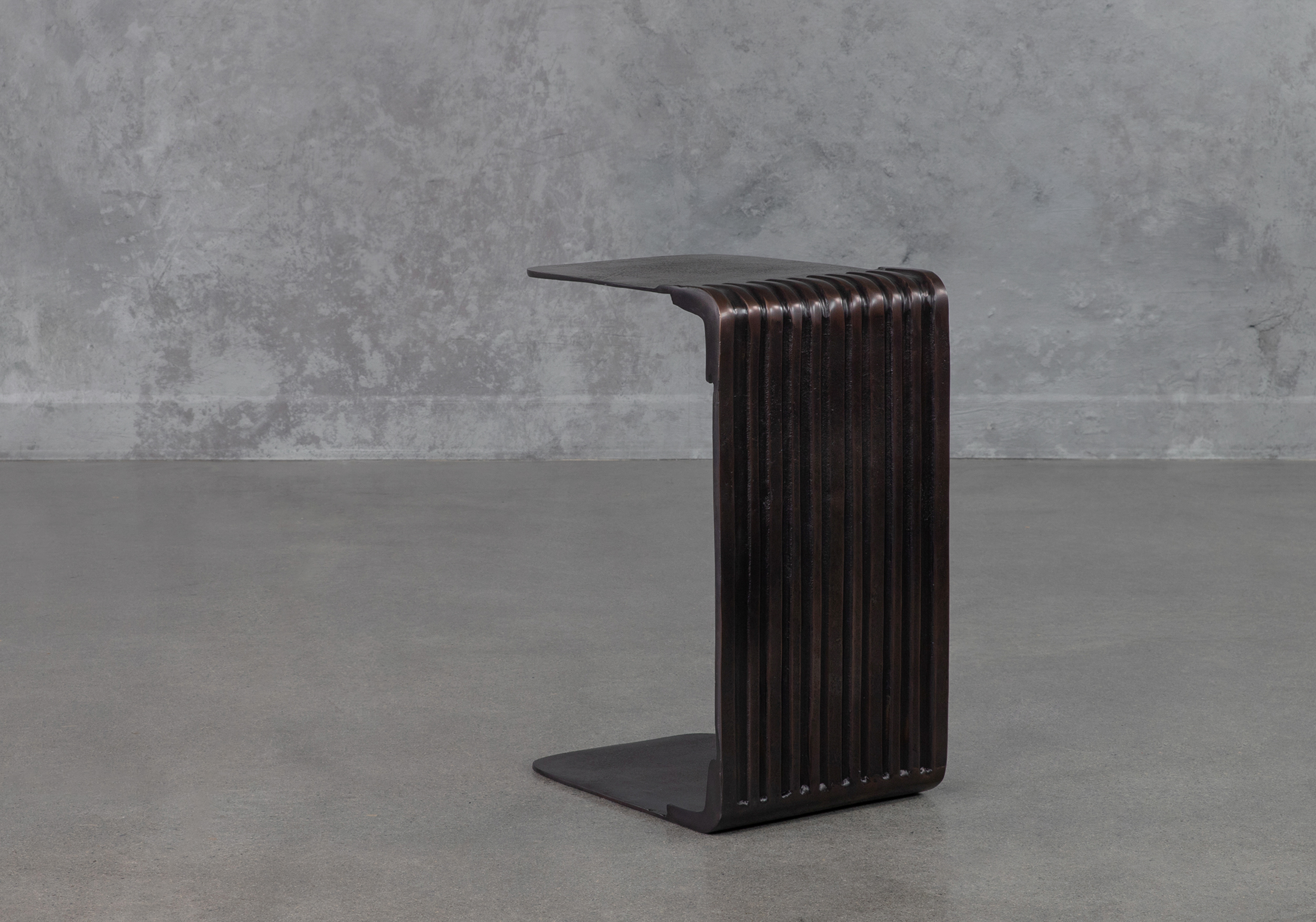 Rumford Sofa Table Angle