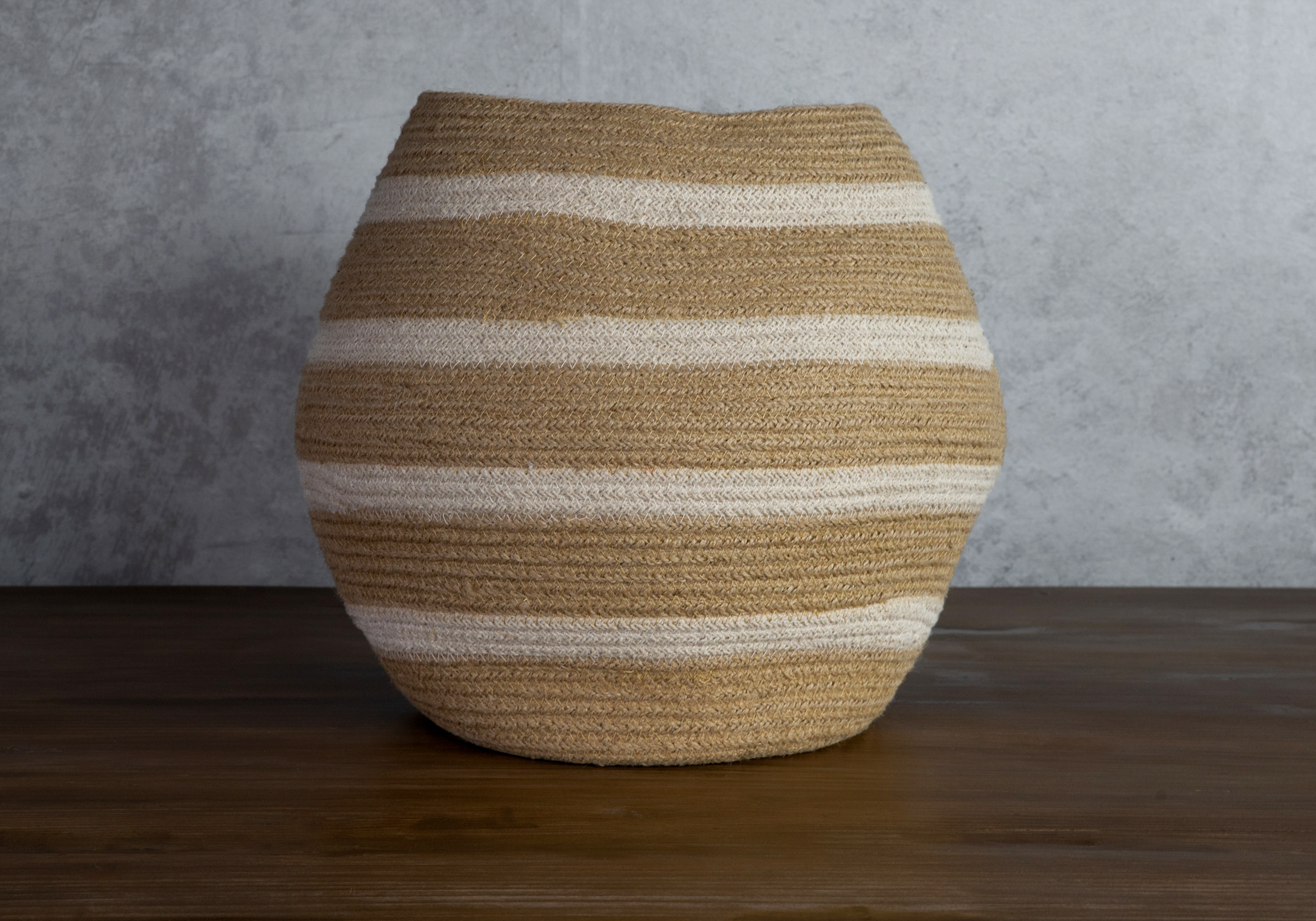 jute basket 2001