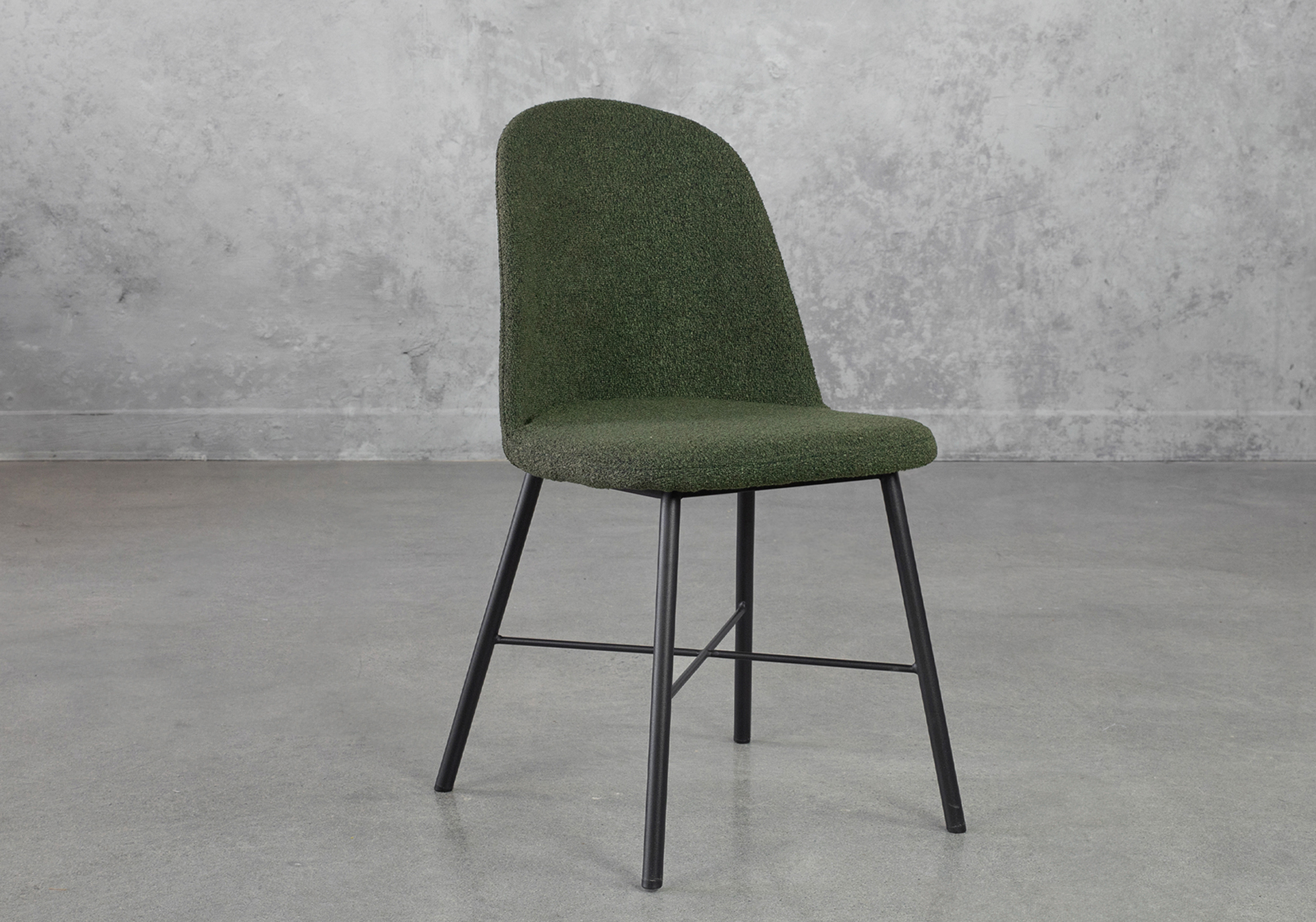 Lulu Chair GreenBK Angle