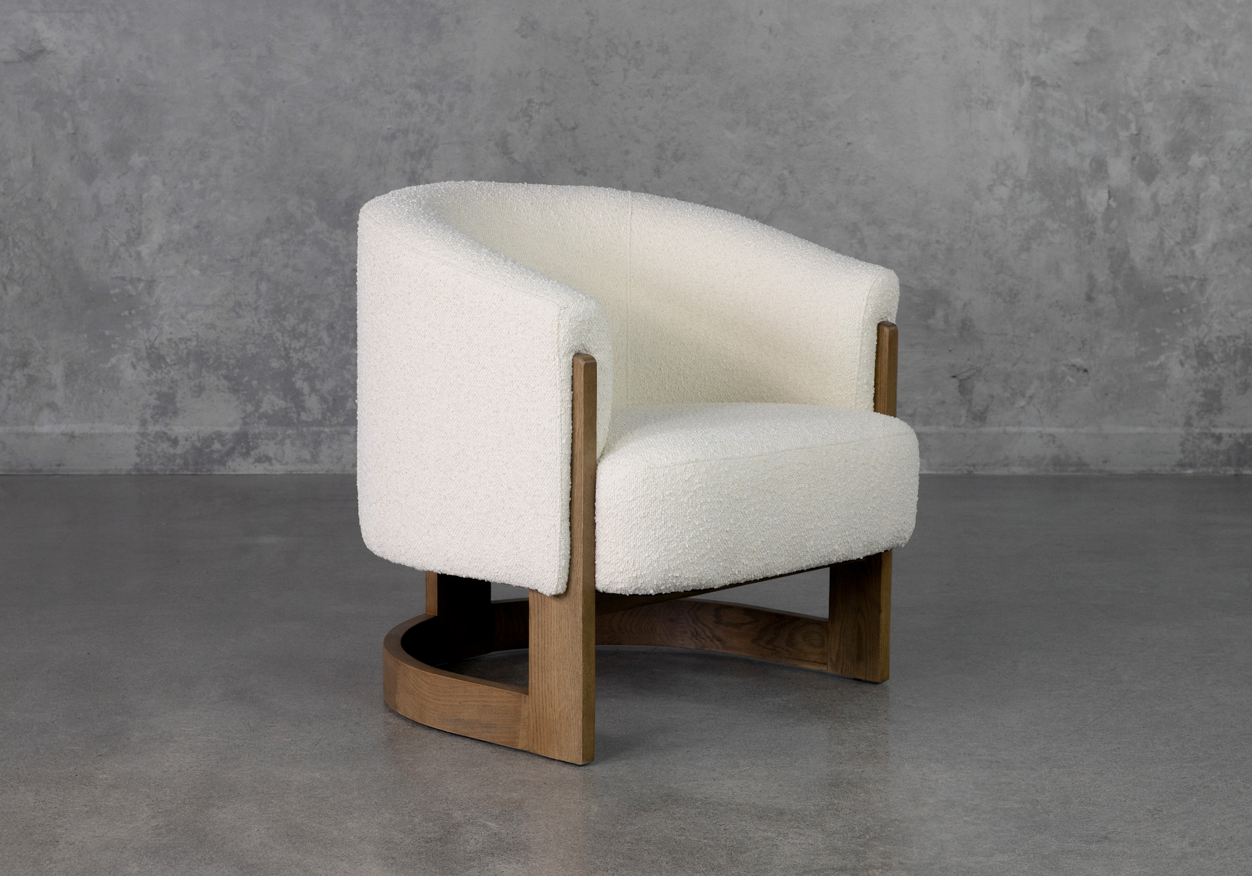 Soco Cream P295 Fabric Accent Chair Angle