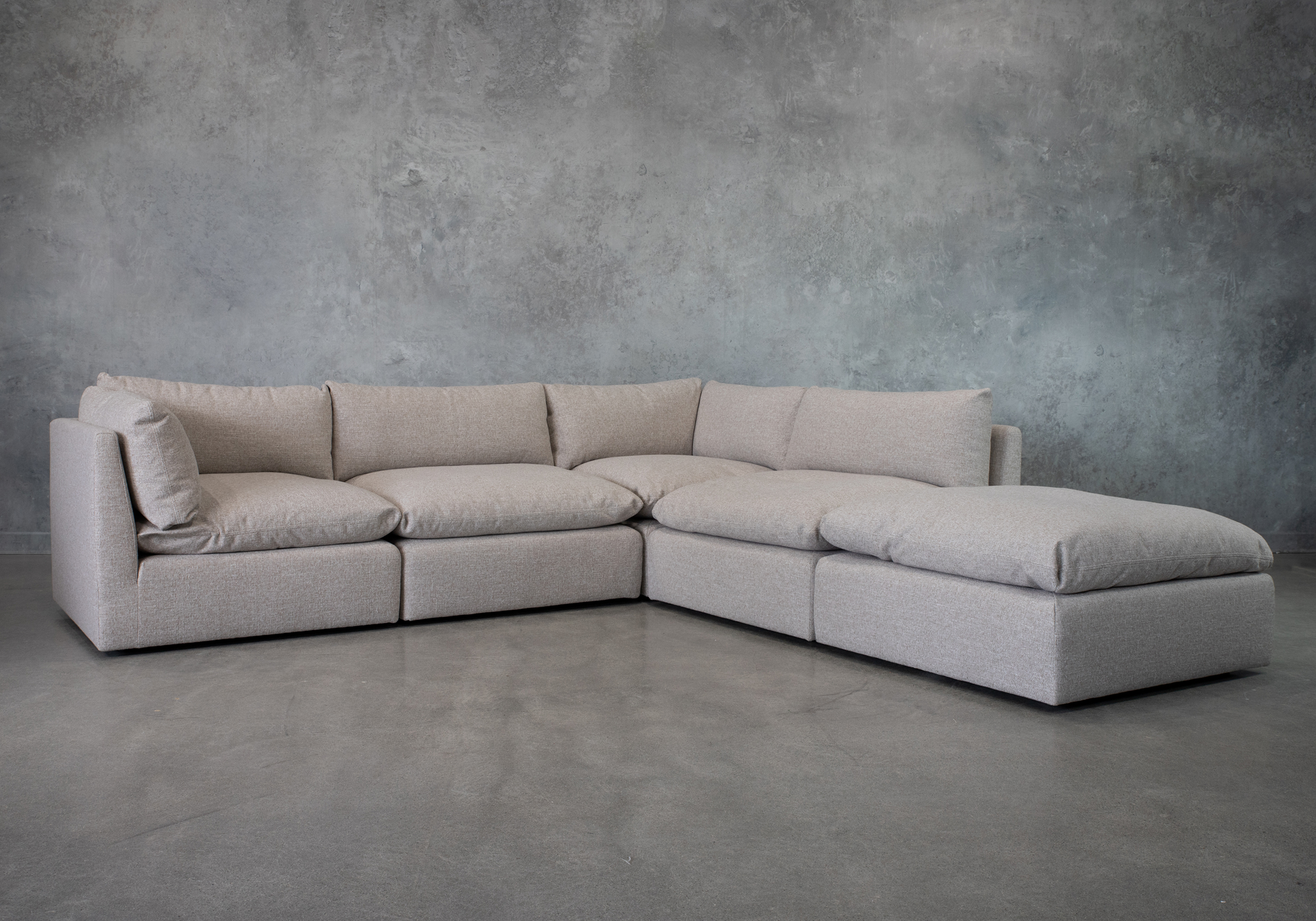 Esha Sectional Ginger Angle