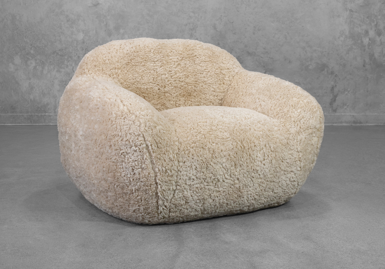 Teddy Chair - Shearling - Angle