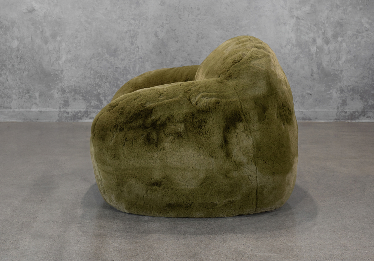 Teddy Chair in Green Side