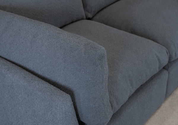 Esha G802 Steel Sectional - Close Up
