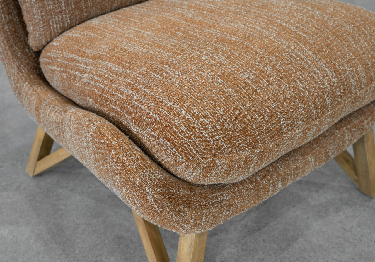 Oli G721 Sienna Accent Chair - Close Up