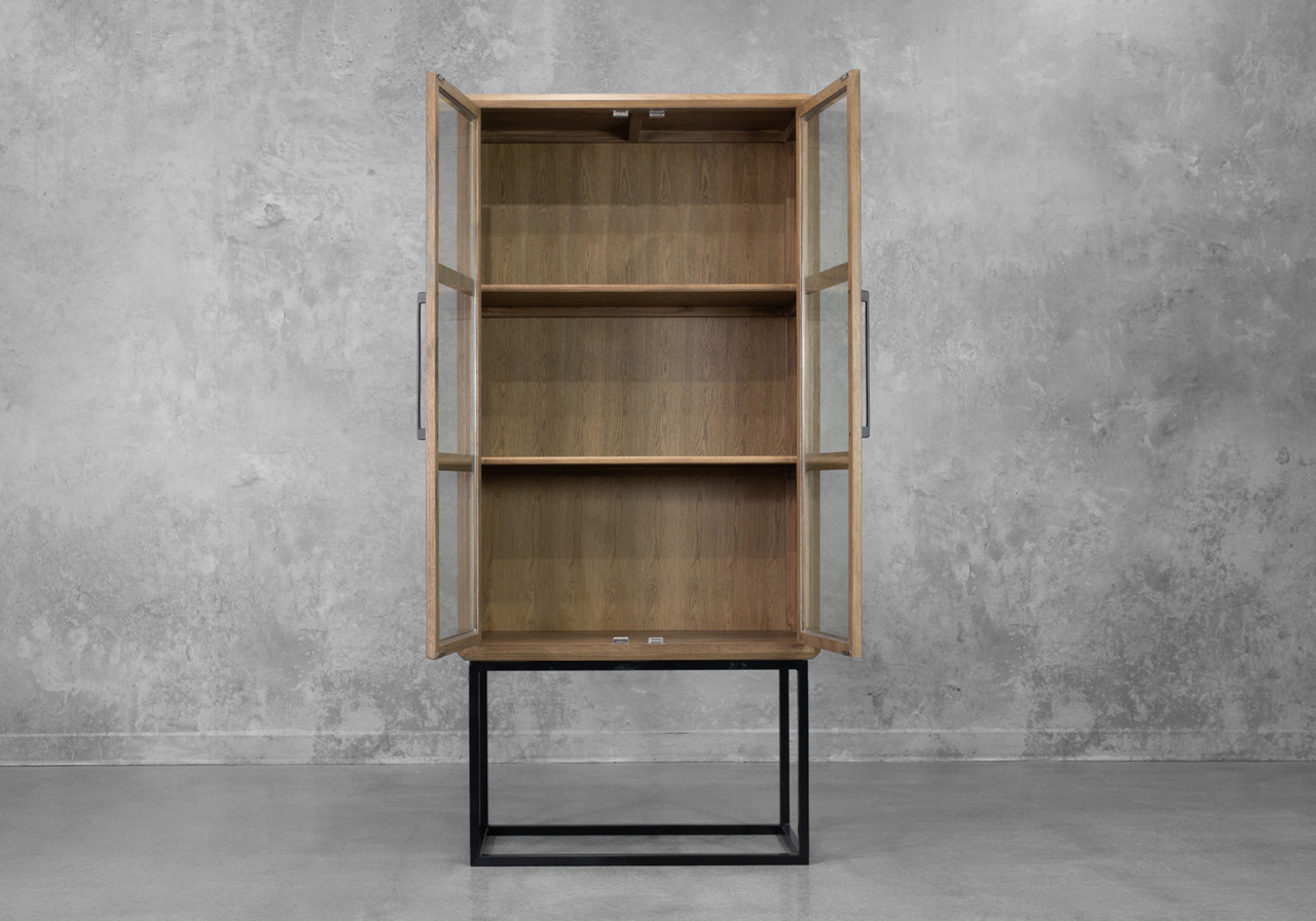 Tomas Dresser