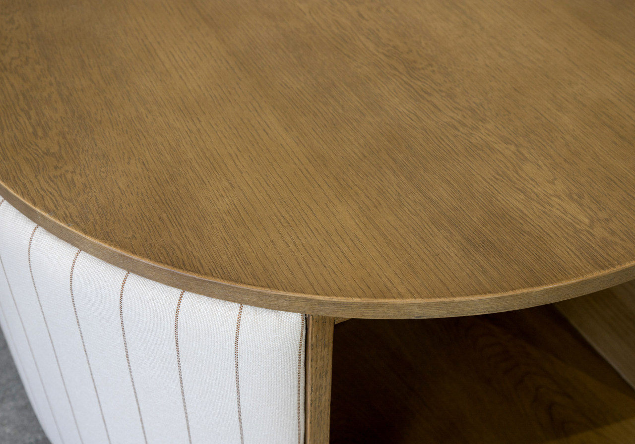 Lindo Coffee Table - Close Up