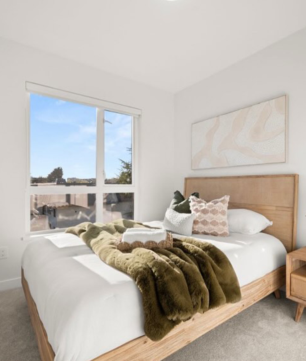 @stephaniewong_realestate in their home