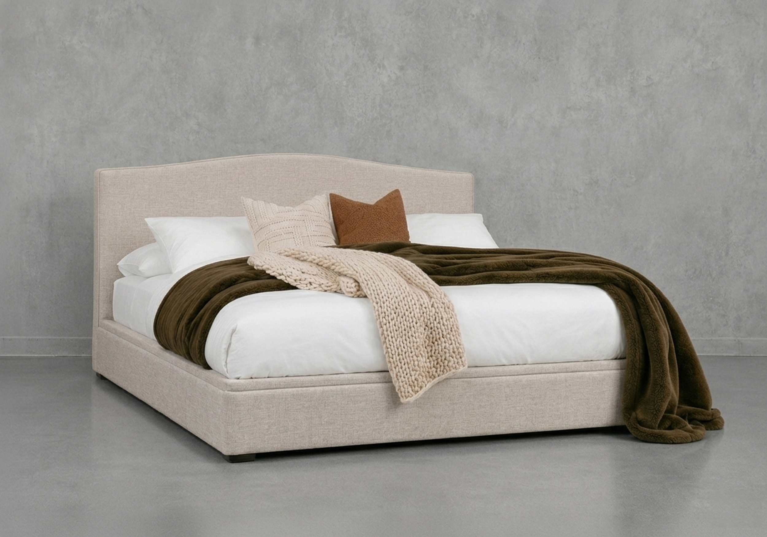 Dover Bed - Angle