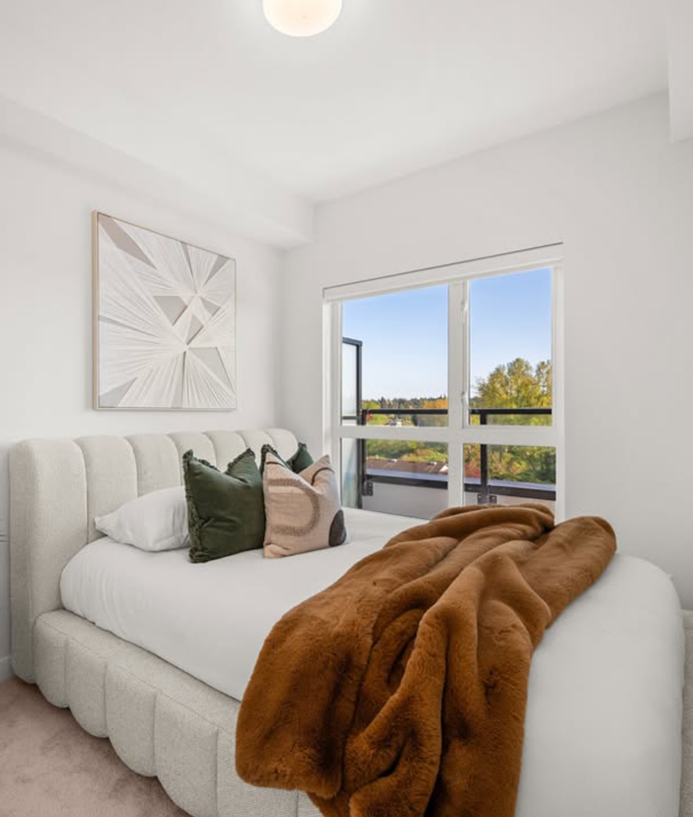 @stephaniewong_realestate in their home