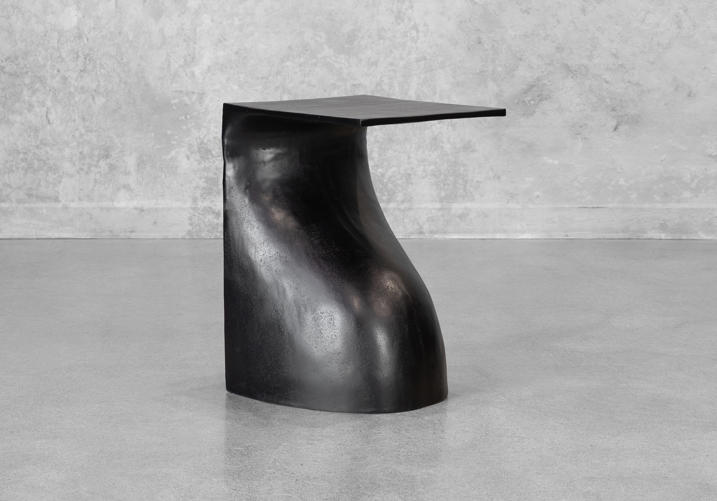 Claude Side Table - Angle