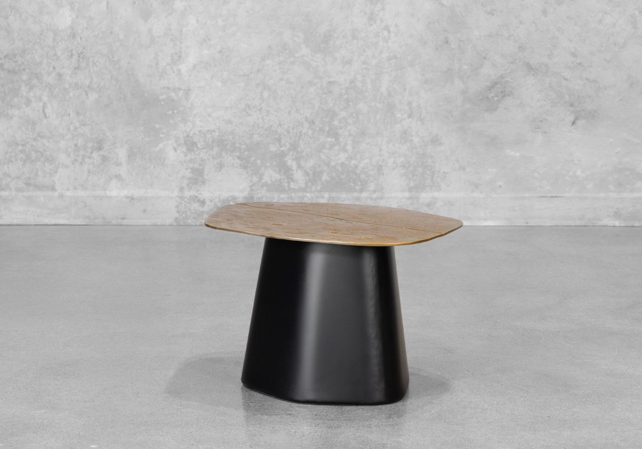 Haku Sml Coffee Table - Angle