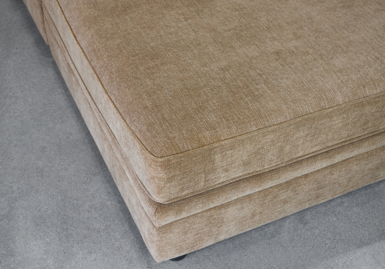 JayJay Fabric Sectional in Paso Hazelnut - Close Up - 2