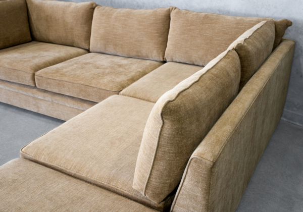 JayJay Fabric Sectional in Paso Hazelnut - Close Up - 3