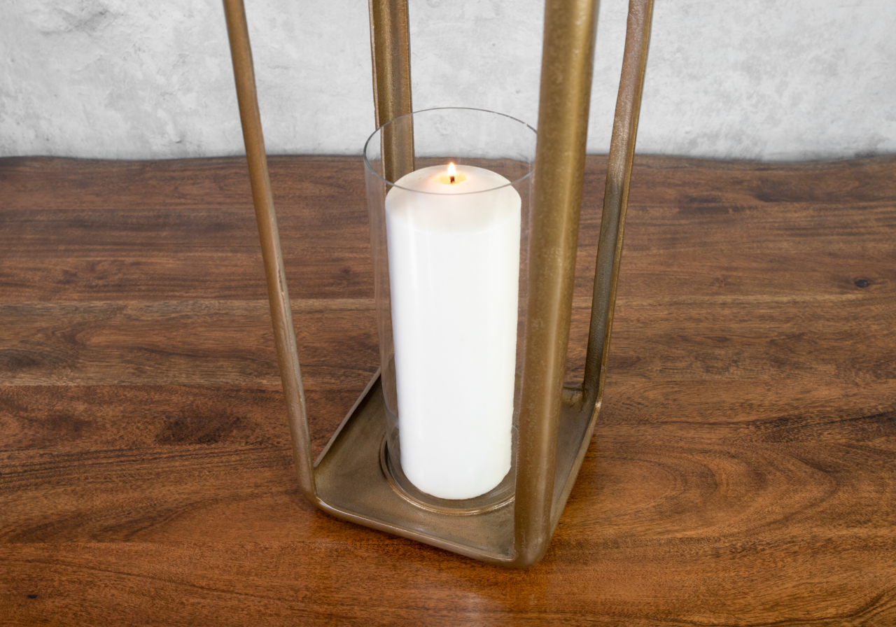 Kain Lantern Tall - Close Up