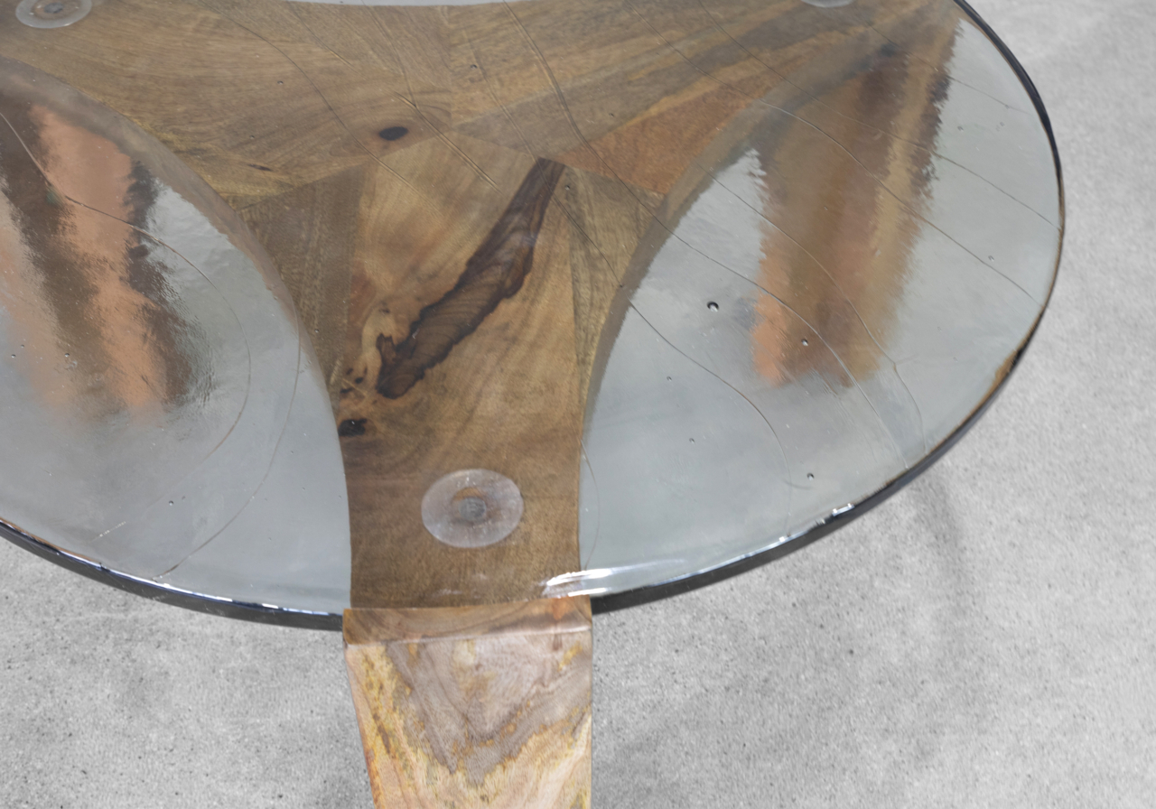 Leryn Glass Coffee Table - Close Up