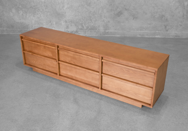 Meika Sideboard