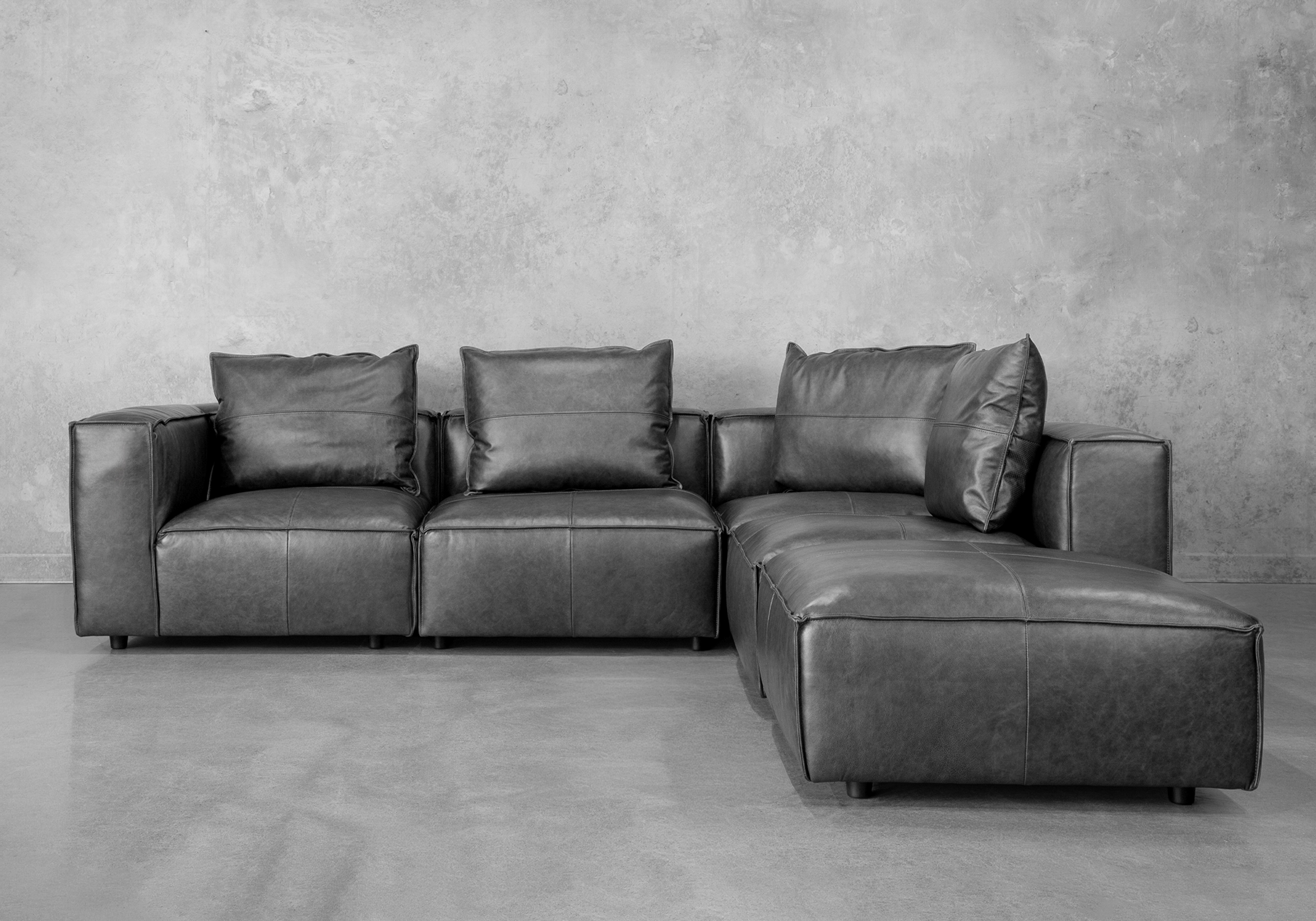 Shauna Leather Sectional in Black - Front