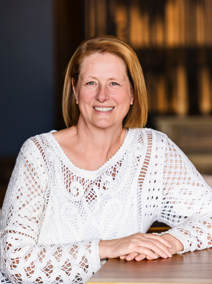 Liz - Victoria Manager