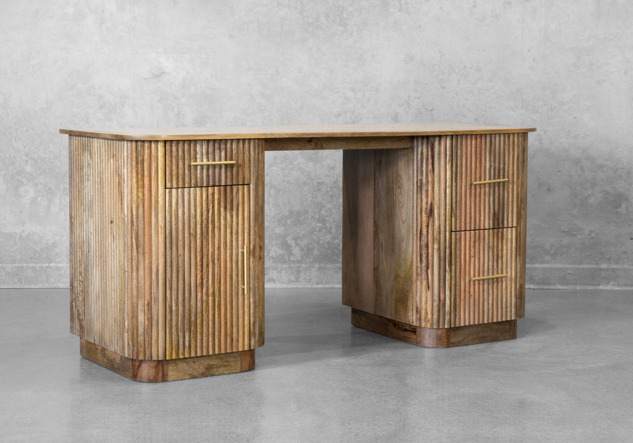 Evenson Desk - Angle