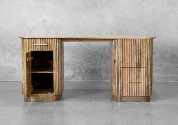 Evenson Desk - Front - 2